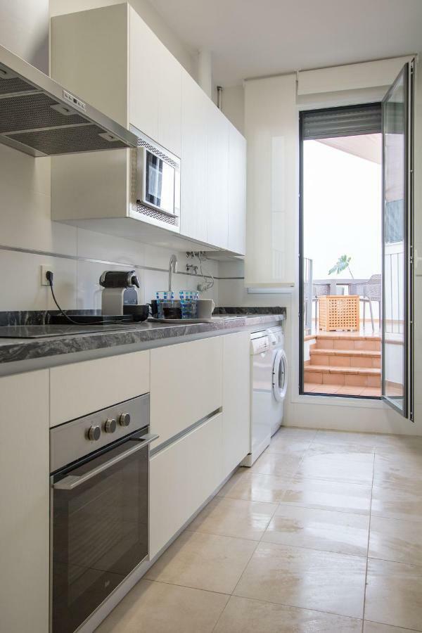 Murallas De Sevilla Apartamento Con Garaje 4 Pax Exteriér fotografie